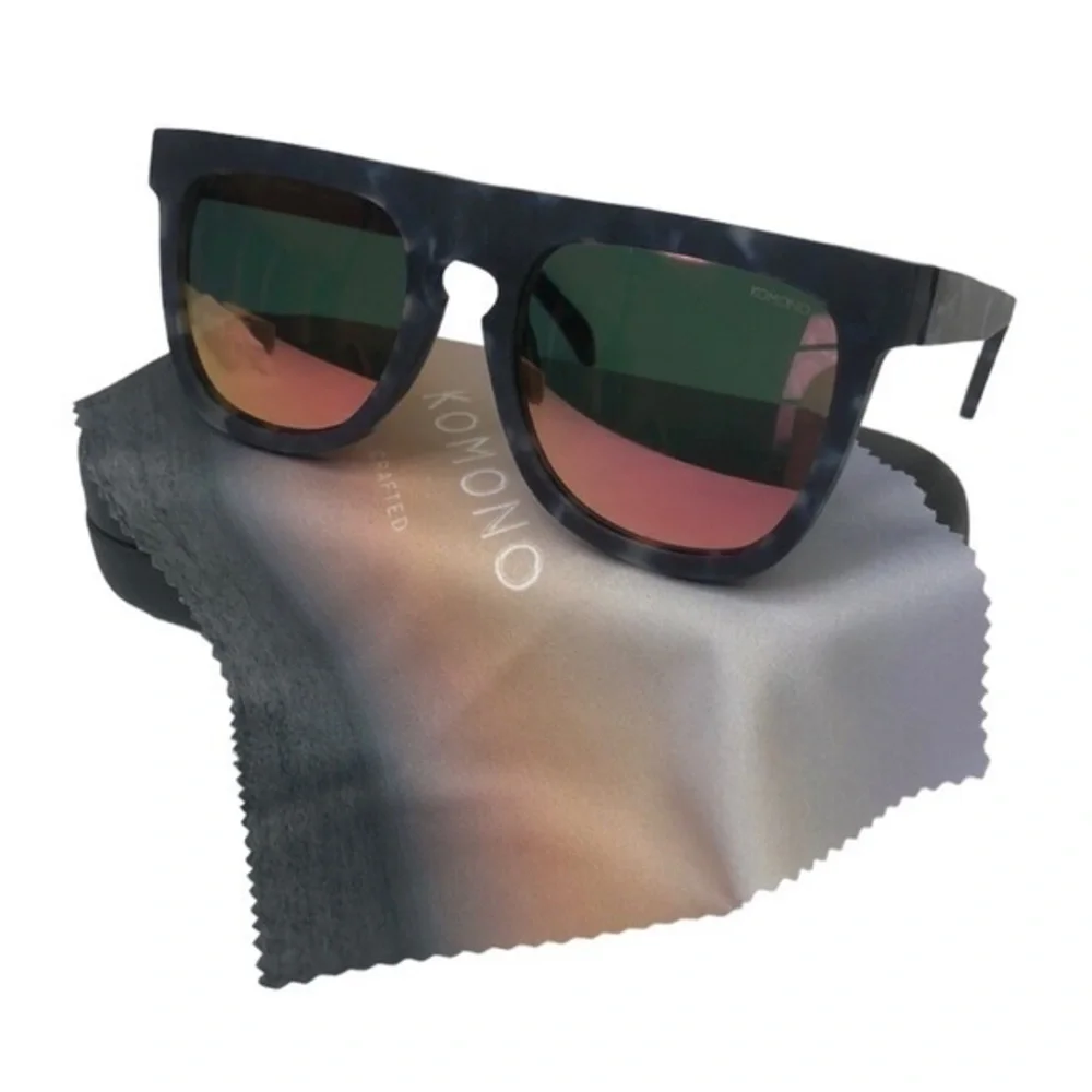KOMONO Sunglasses Men’s Bennet Matte Indigo Demi Blue Tortoise Reflective